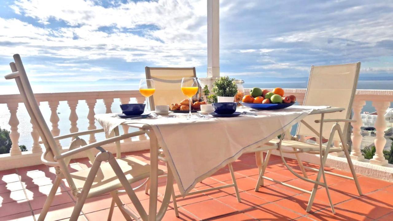 Amazing Seaview Apartment With Terrace & Parking - Casa Artevida Rosas Exteriör bild